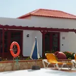 卡斯蒂约海滩洋房酒店 假日公园 2*