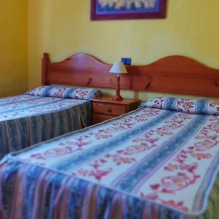 Castillo פארק נופש קלטה דה פוסטה