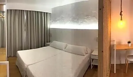 Castillo 홀리데이파크 칼레타데푸스테