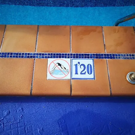 홀리데이파크 Castillo