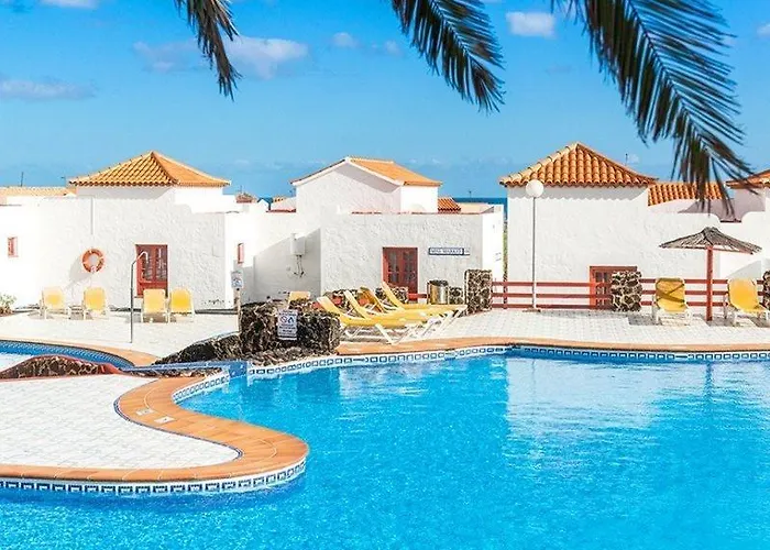 卡斯蒂约海滩洋房酒店 假日公园 2*