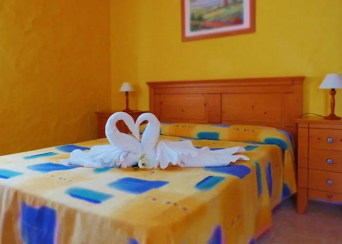 卡斯蒂约海滩洋房酒店 2*