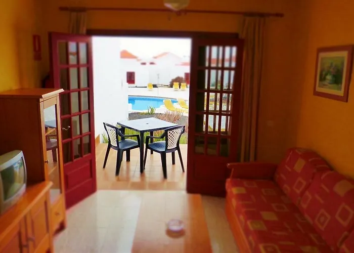 卡斯蒂约海滩洋房酒店 2*